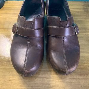 Dansko worn gently